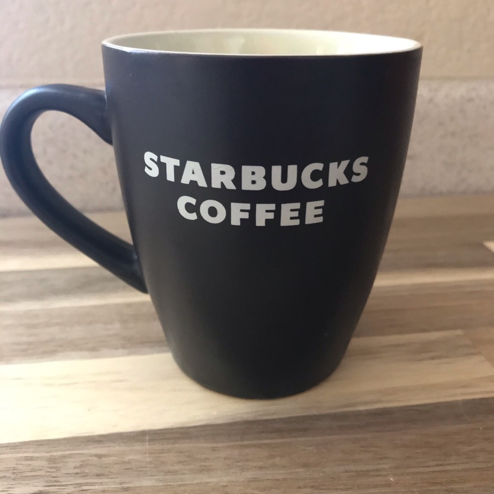 2010 Starbucks Chocolate Brown Coffee Mug 12 oz
